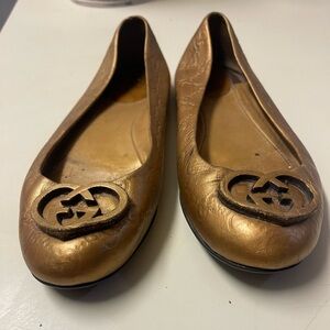 Authentic Gucci Gold Leather Interlocking GG Logo Ballet Flats Women’s Size 8